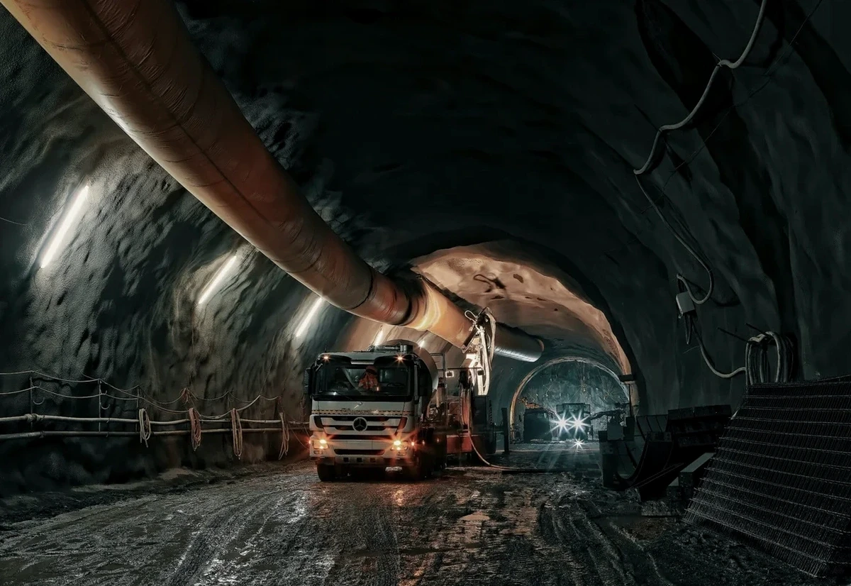 Analyse géotechnique pour tunnels en sols mous à Niort